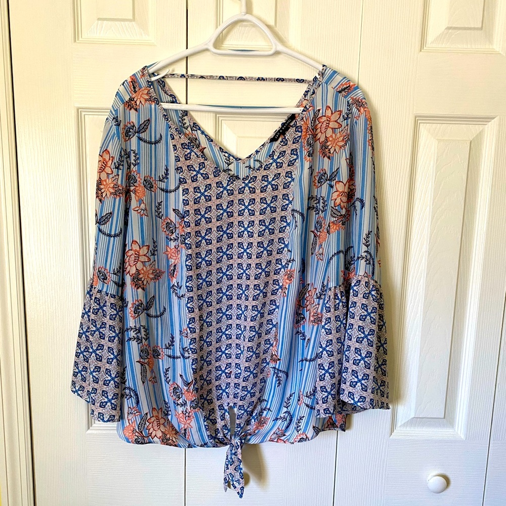 🌸Zac & Rachel like new boho blouse